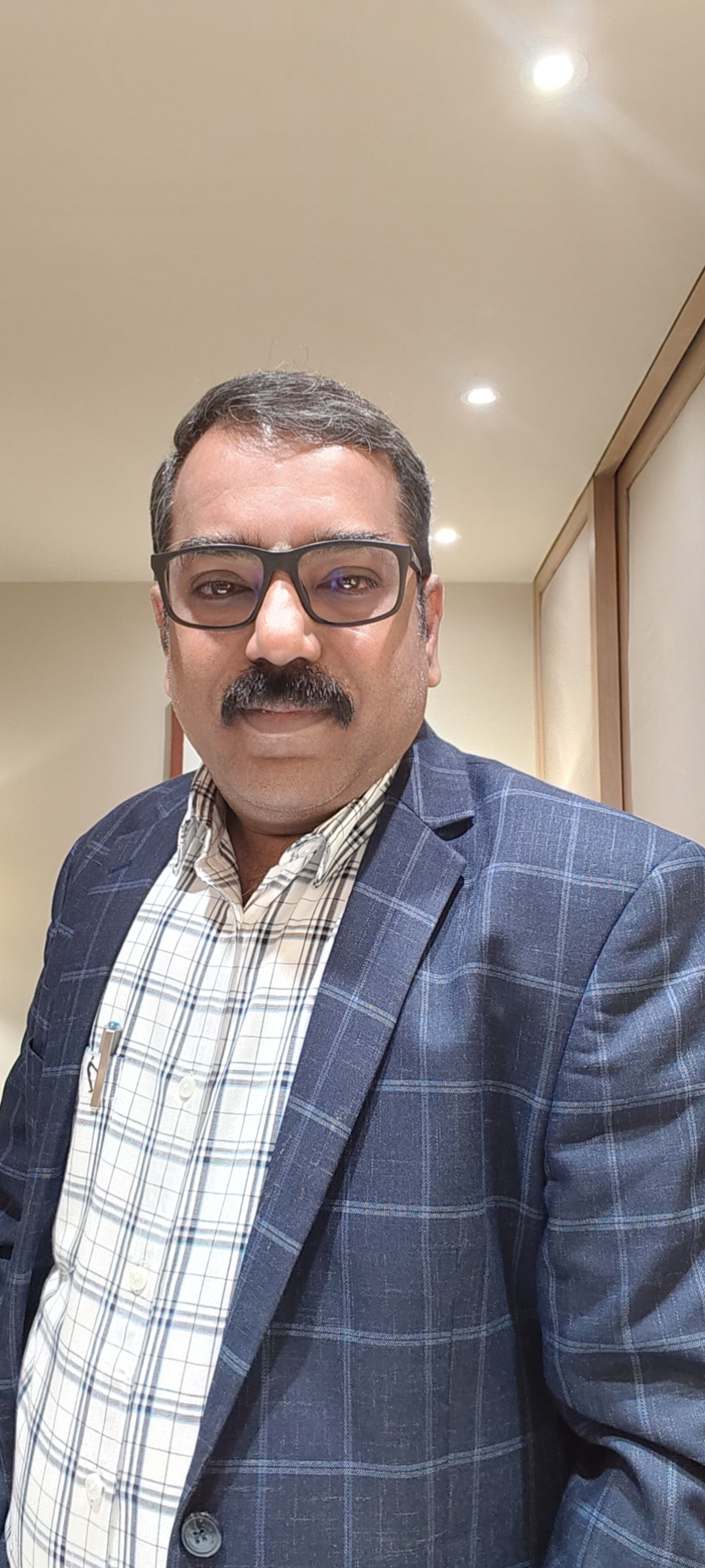 K V Saravanan