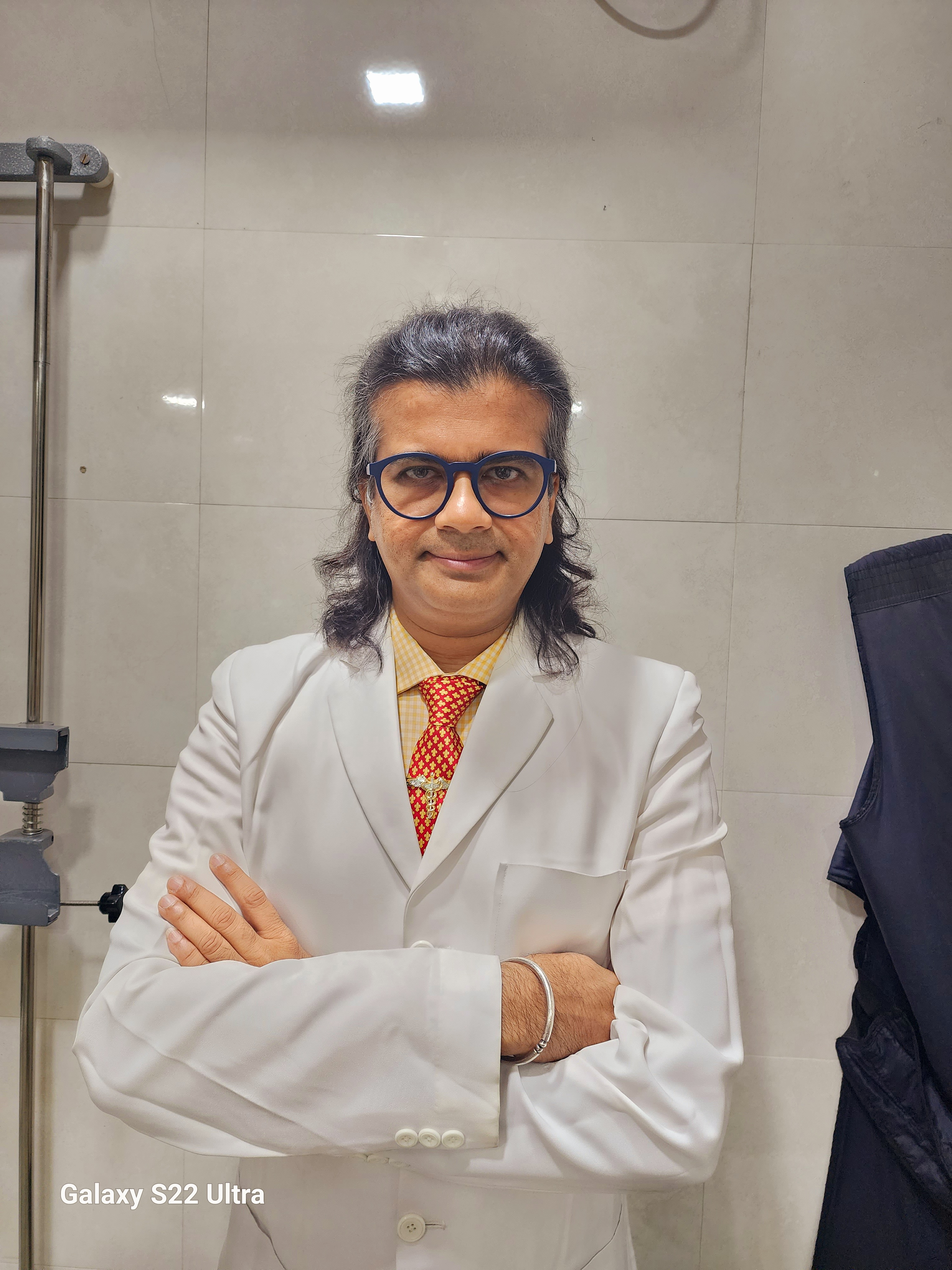 Dr. Hemal Dinesh Maniar