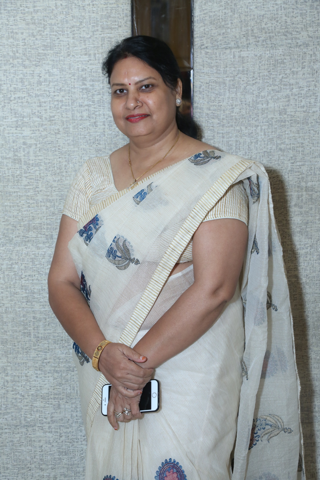 Mrs Renu Agarwal
