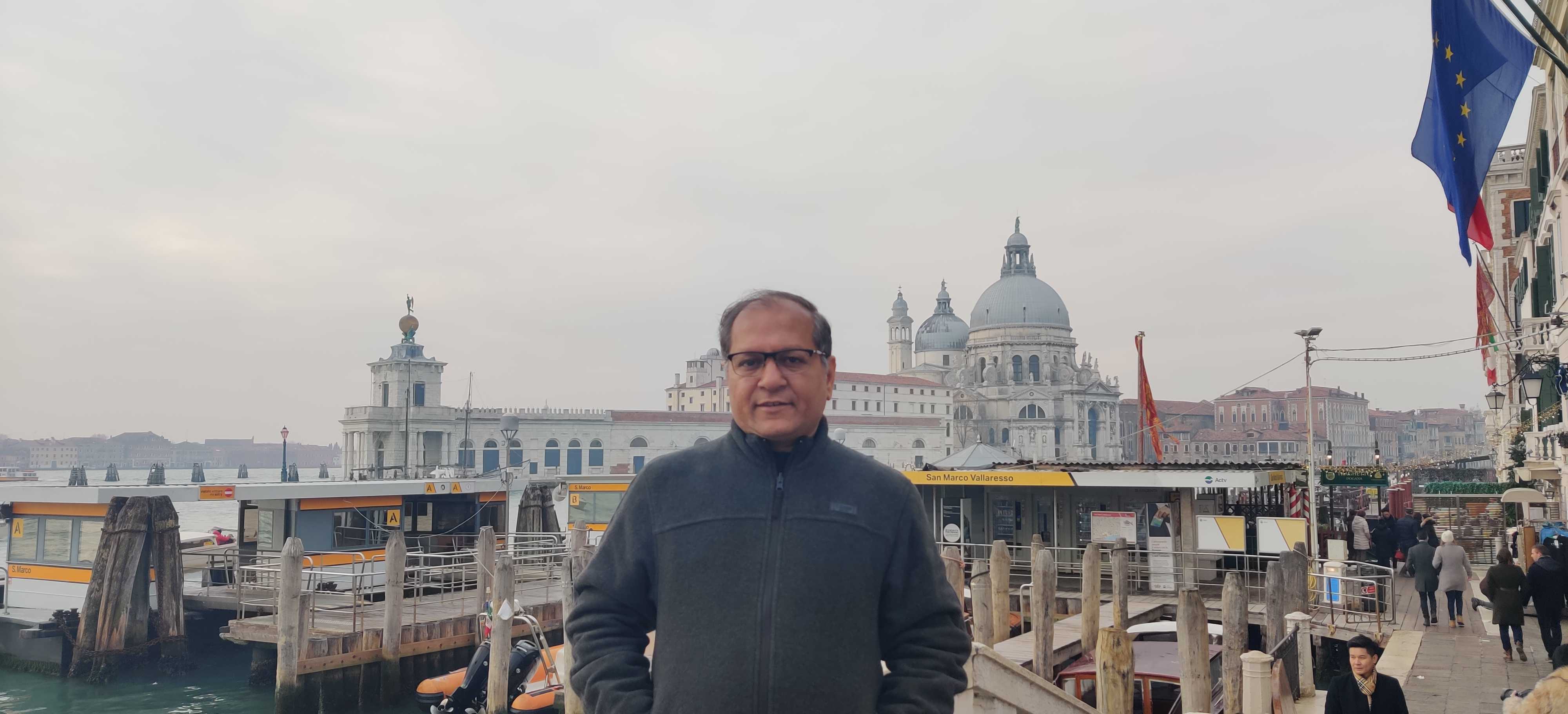 Naresh Garg
