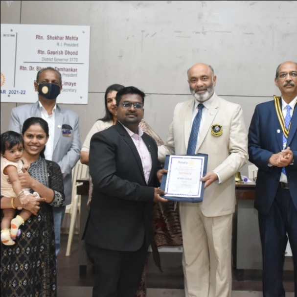 Prasad Vivek Pore