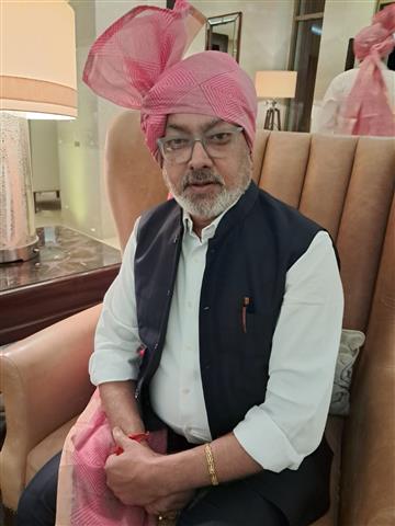 Arun Kr. Roy