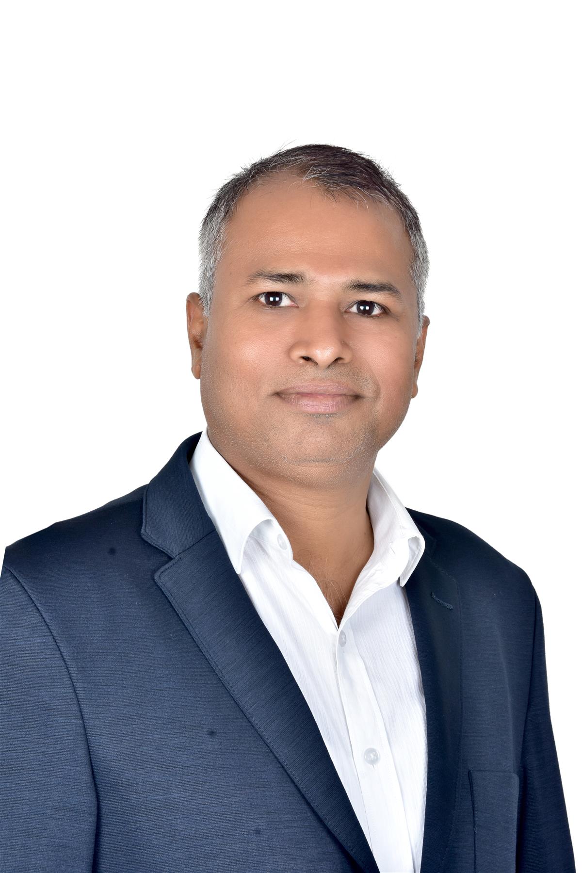 Deepak Ramesh Phade 