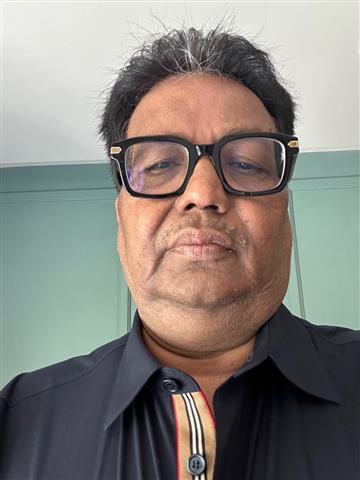 Dinesh Kumar Singhania