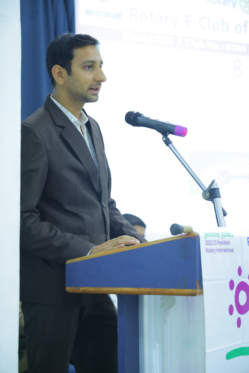 Mr. ADARSH MADANLAL GOYDANI