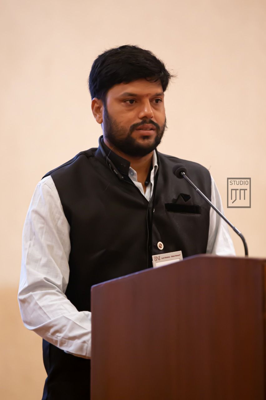 Saravanan M
