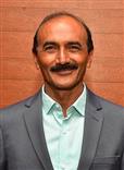 MURALIDHAR Y V