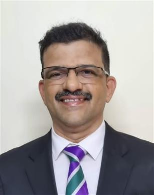 Durgesh R. Aroor