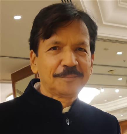 Vivek V. Govilkar