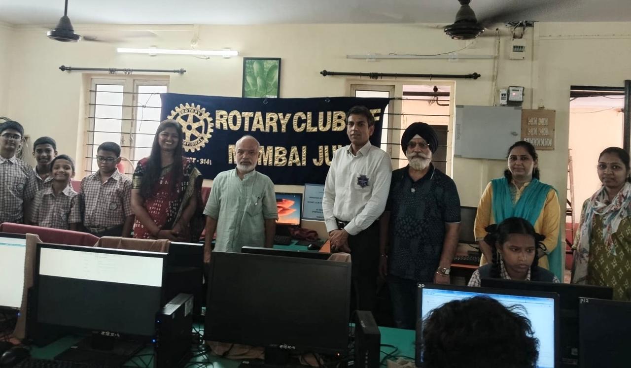 Donation of 10 Desktop Computers