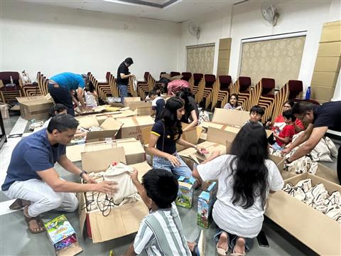 Magnum Carnival Goodie bag Packing