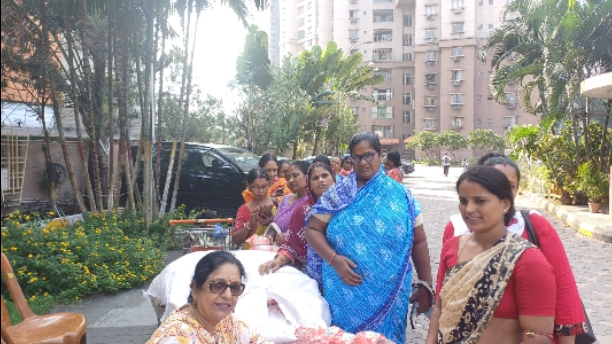 Sanitary napkins distribution 