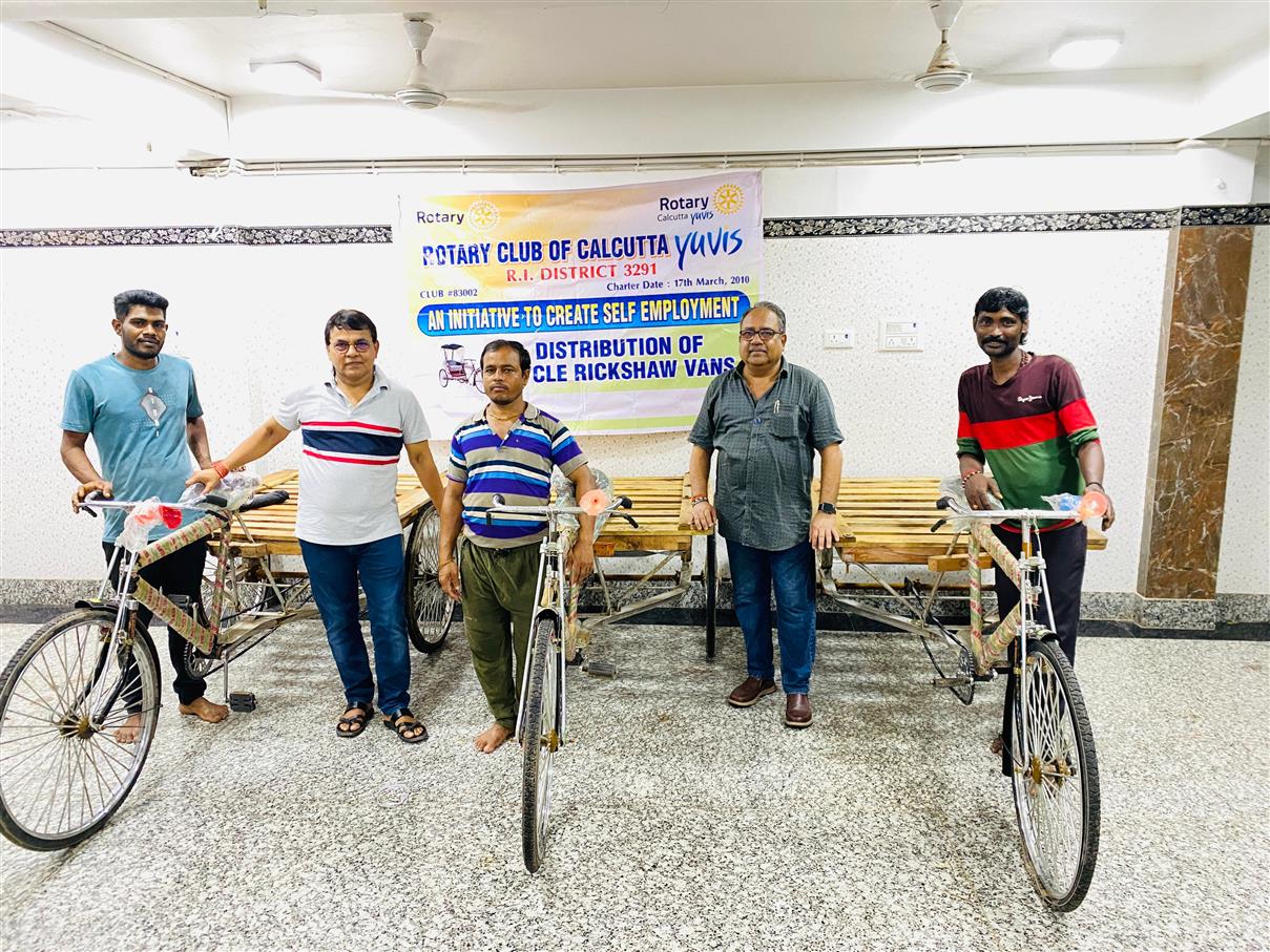 Distribution of Cycle Rickshaw vans