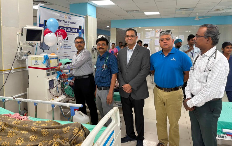 Two dialysis machines to the KCSSH, Guindy