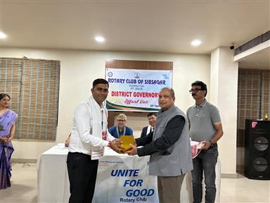Official Visit of DG