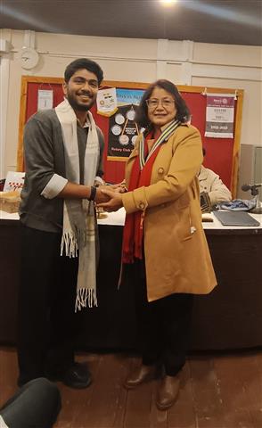 Felicitation of visiting Rotaractors