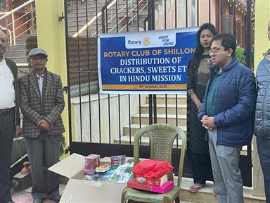 Diwali Gifts to Hindu Mission