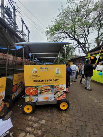 CHICKEN AND EGG CART DISTRIBUTION