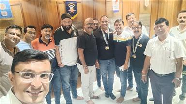 WEEKLY MEETING 1043