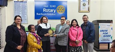 Prize distribution