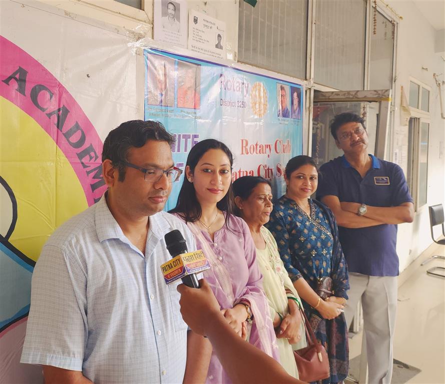 PRESS AND SOCIAL MEDIA CONFERENCE.