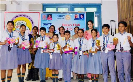 Workshop for skill Training of Handmade Rakhi