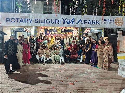 family festive meet