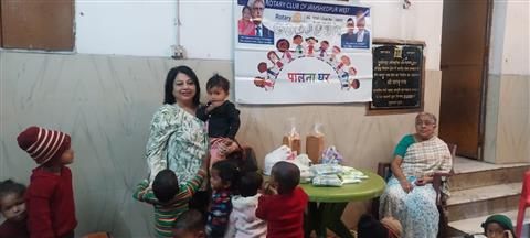 Food Distribution at Palna Ghar