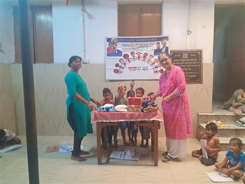 Food Distribution at Palna Ghar