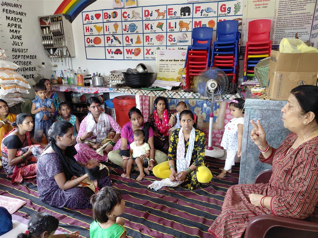 Breastfeeding Awareness Session in Aangan Badi