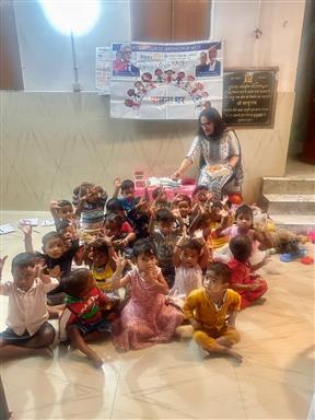 Food Distribution at Palna Ghar