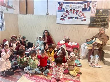 Food Distribution at Palna Ghar