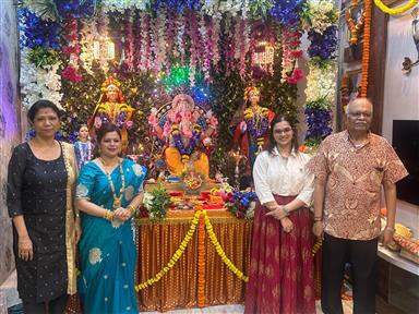 Visit for Ganpati Bappa Darshan at Rotarians Home