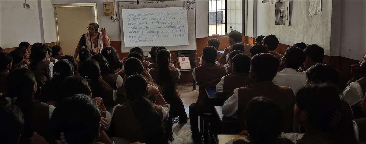 Session on Say No to Drugs (1)