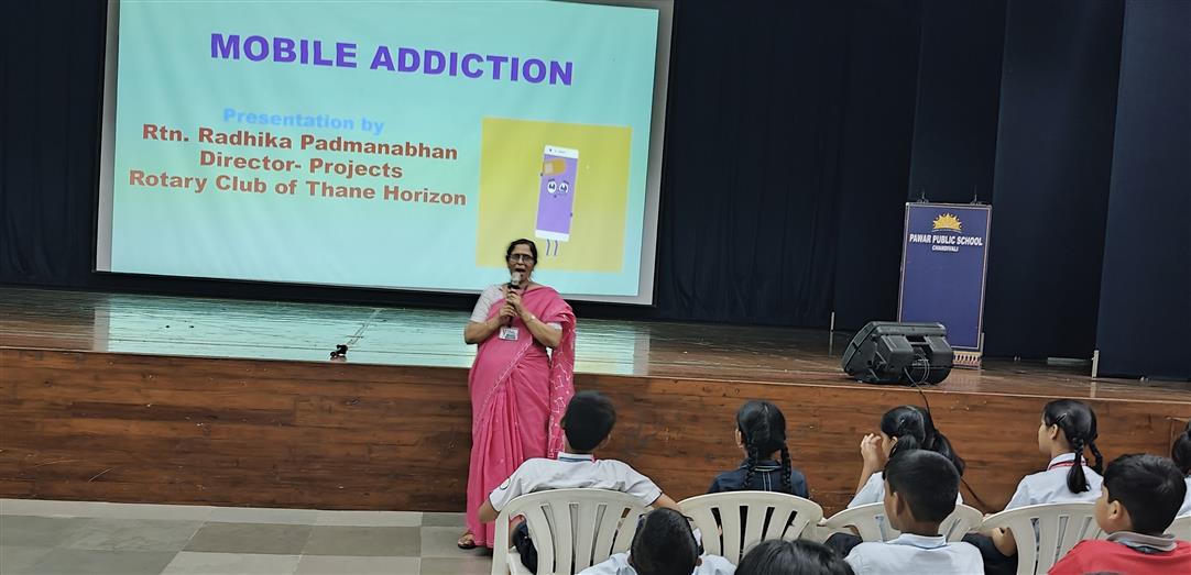 Session on Mobile addiction (42)