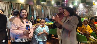 Family dinner & entertainment program