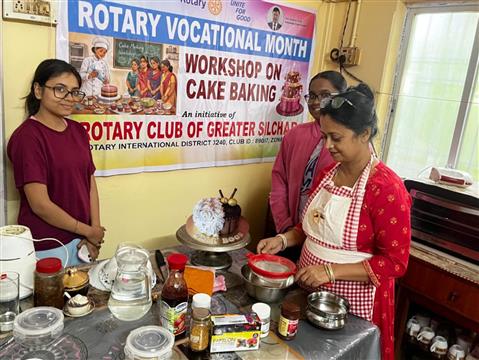 CAKE BAKING TRAINING