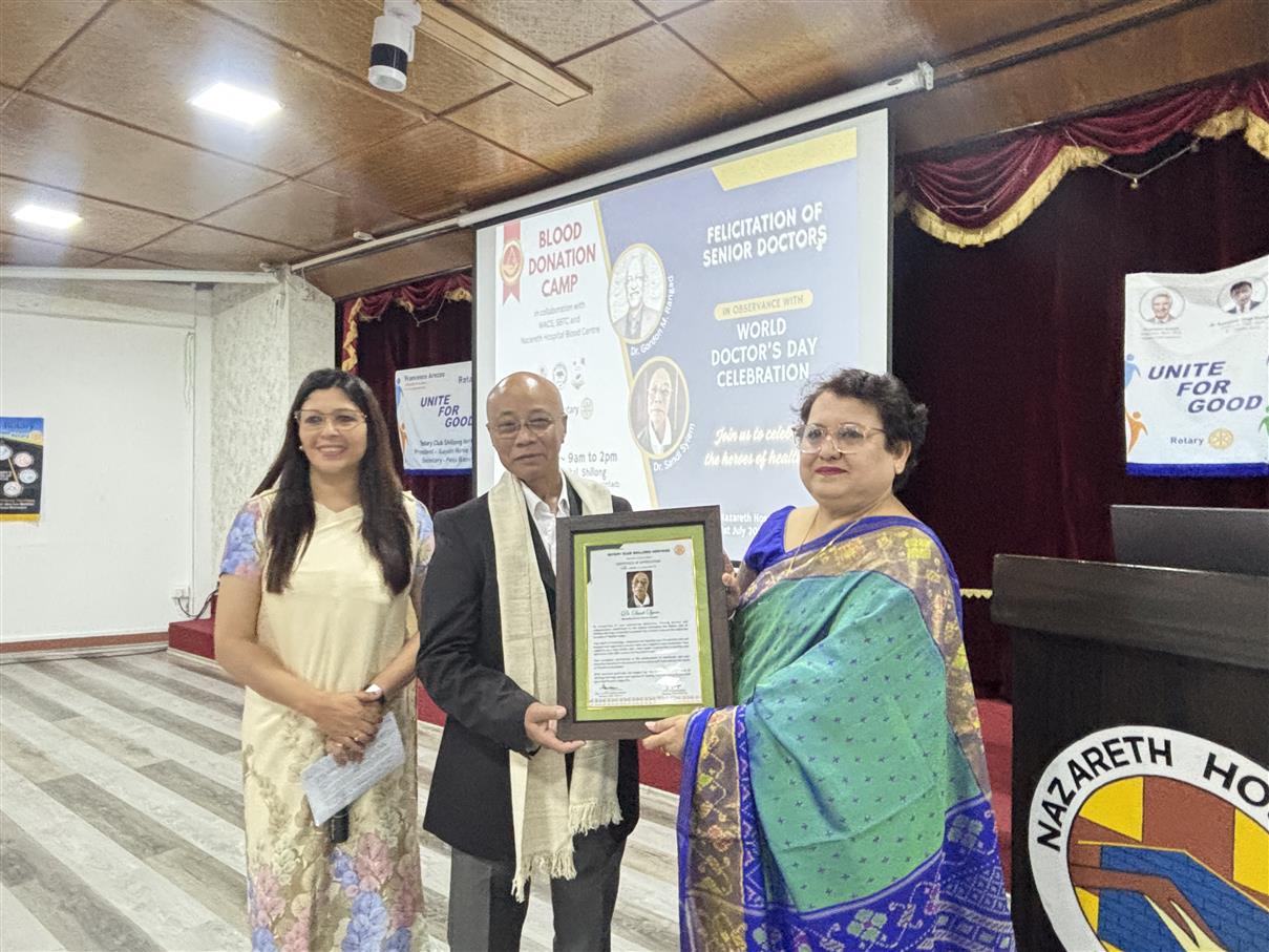 Felicitation of 2 Doctor