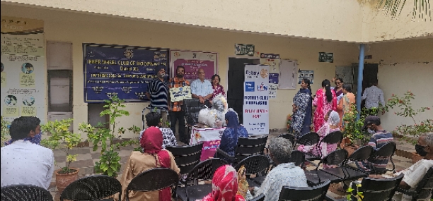 Free distribution of High protein diet