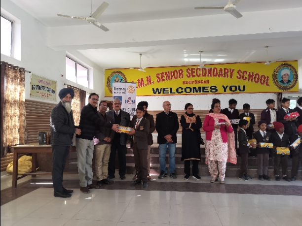 Free school shoe distribution 