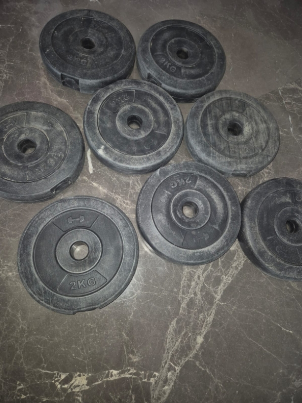 Gym equipment to Dongri Jail 