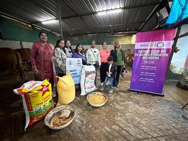 Served Nutrition Food to Voiceless Animal