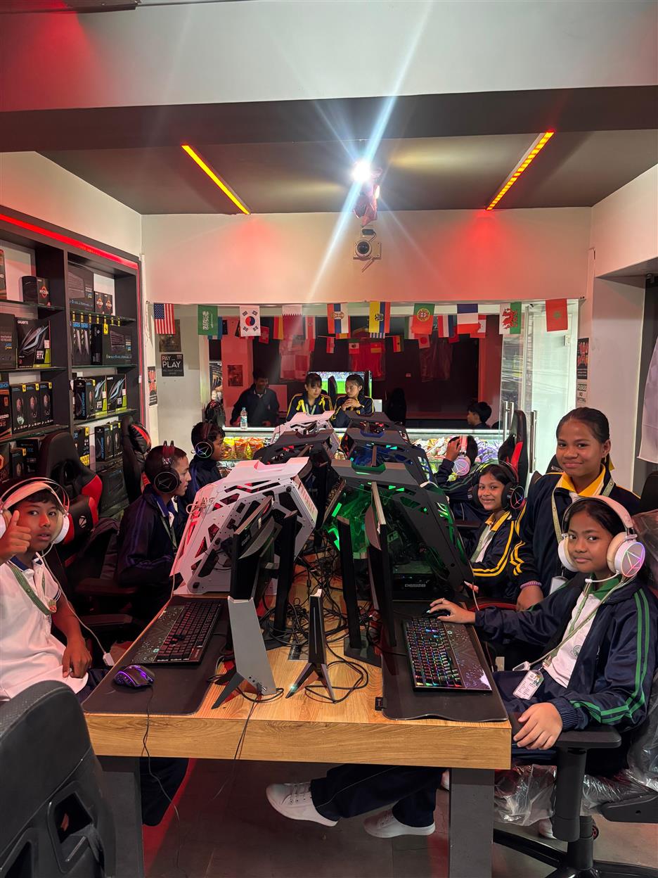 FIELD TRIP TO A GAMING CENTRE AND COMPUTER STORE