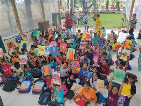 Distribution of Long-books & Stationery