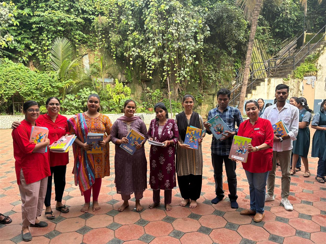 RISE-Notebook Donation to RC Maruti