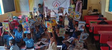 Vijayadashmi celebration at Dahanu school