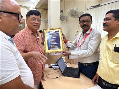 Four Way Test Promotion at Mahindra Finance Office