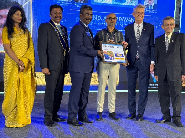 Rtn.Sanjay Shankla Honoured by TRF Trustee Chair