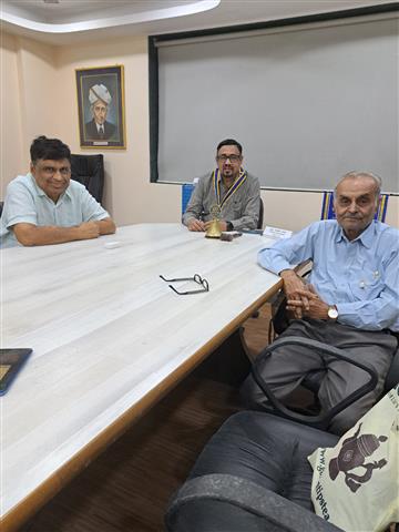 Club Weekly meeting
