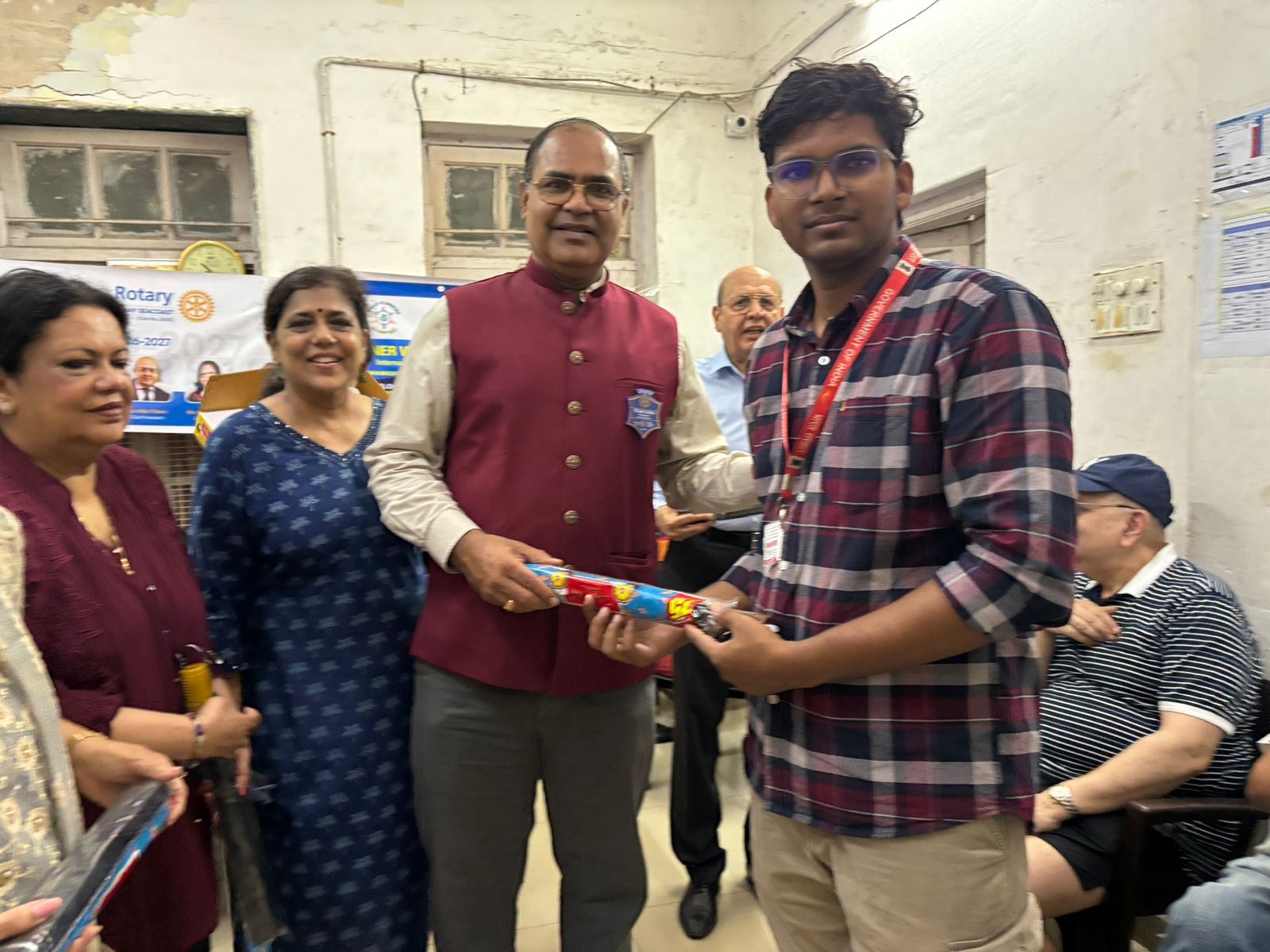 Umbrella Distribution